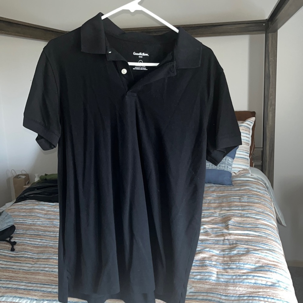 Men’s black polo shirt